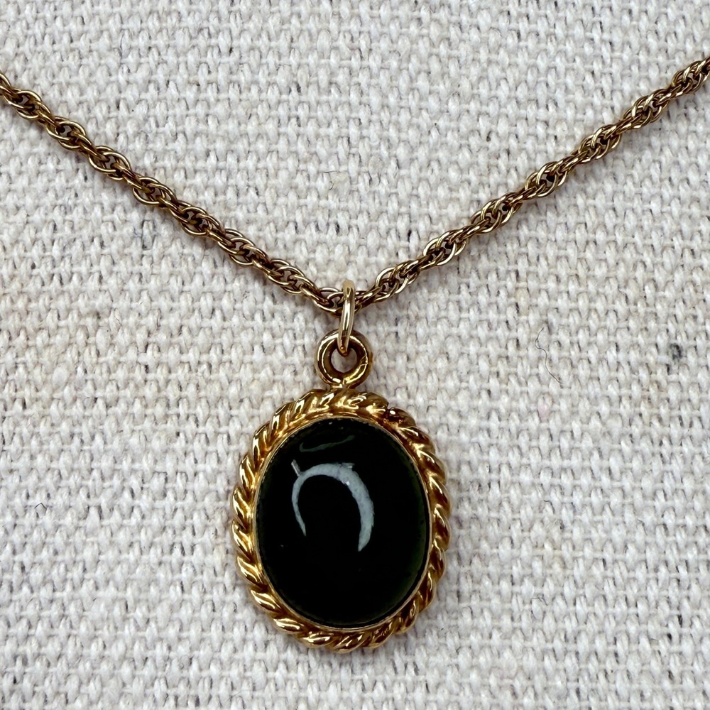 Danecraft 12K GF Gold Filled Necklace Rope Edge Green‎ Stone Pendant Vintage